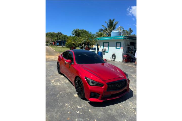 Infiniti Red Sport 400 Q 50 S
