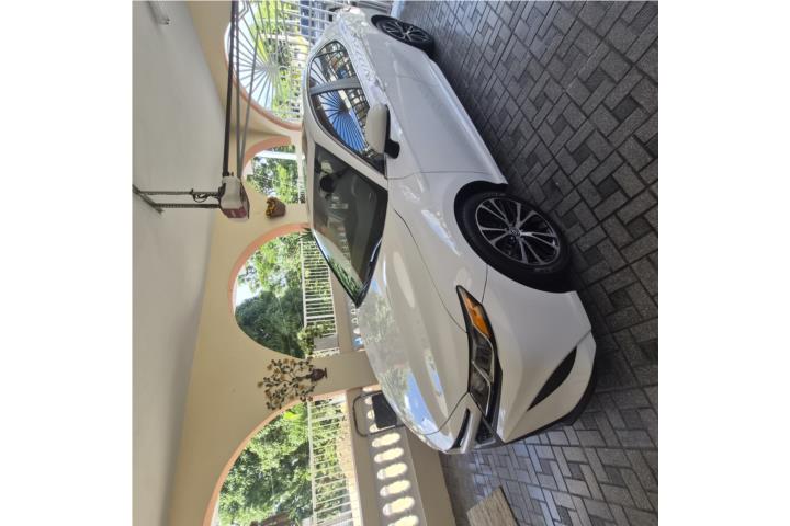 Toyota camry 2019 poco millaje extraclean