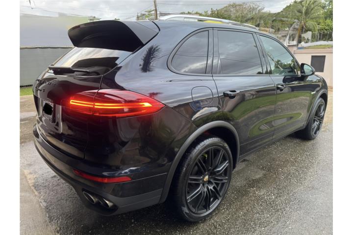 CAYENNE S