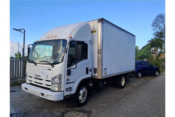 Truck Isuzu 14' NQR 2015