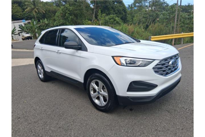 Ford Edge SE 2020 60k millas como nueva!