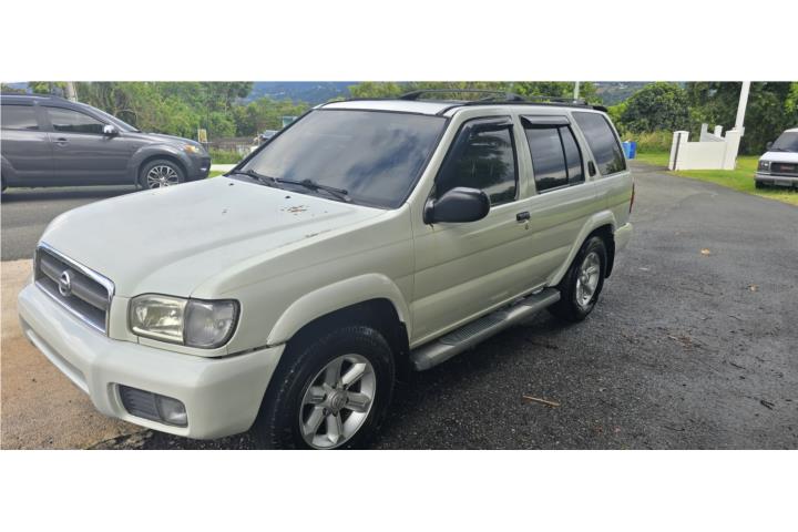 Nissan Pathfinder 2003