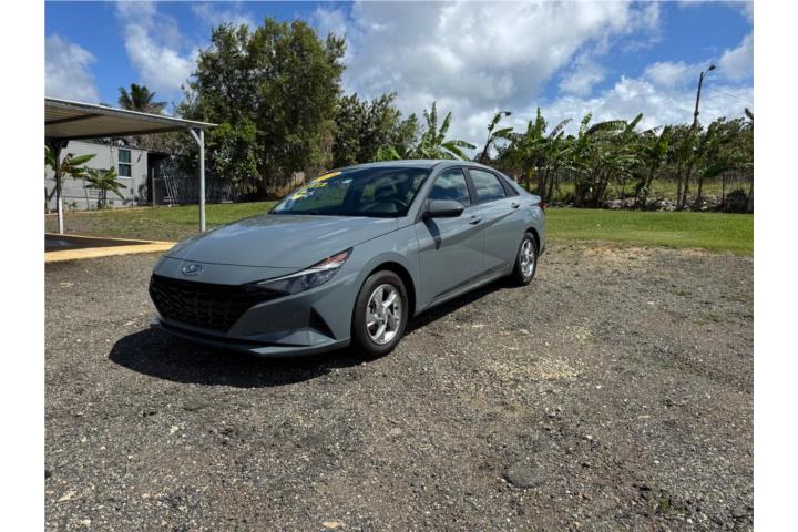 Hyundai Elantra SE 2023