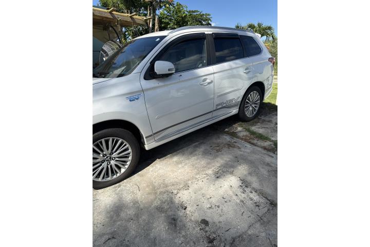 2019 Mitsubishi Outlander PHEV