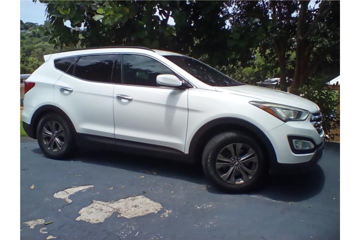 HYUNDAI SANTA FE 2013 COMO NUEVA Y ORIGINAL