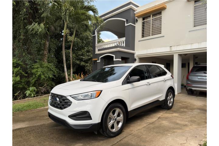 Ford Edge SE 2020 60k millas como nueva