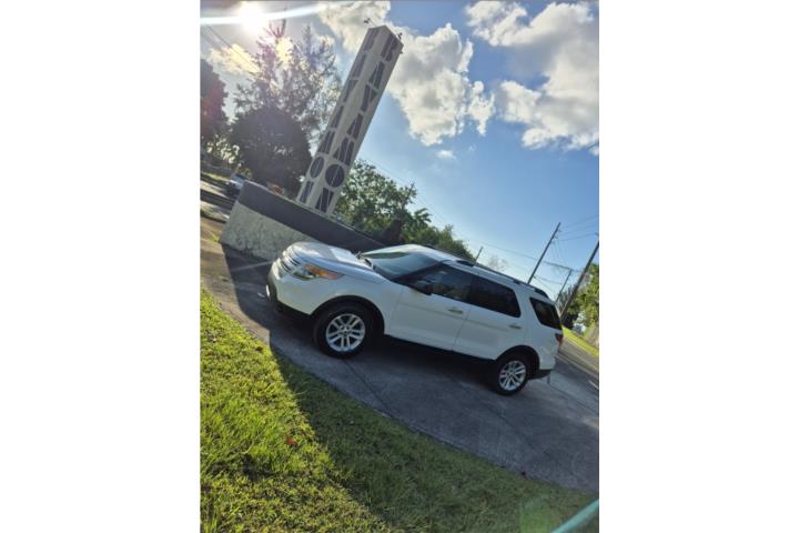FORD EXPLORER 2015