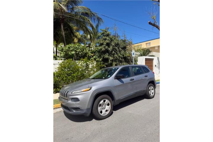 Jeep Cherokee 2014 repuestos o proyect 4.5k