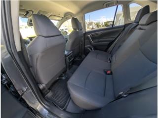 Toyota Puerto Rico TRAV4 LE 2023 con solo 33K millas