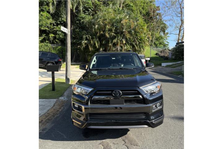 Toyota 4Runner Nightshade Limited 2021