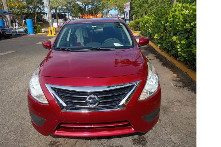Nissan Versa S Plus 2018