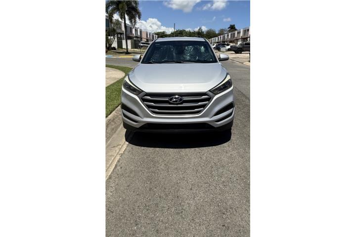 Hyundai Tucson SE 2017