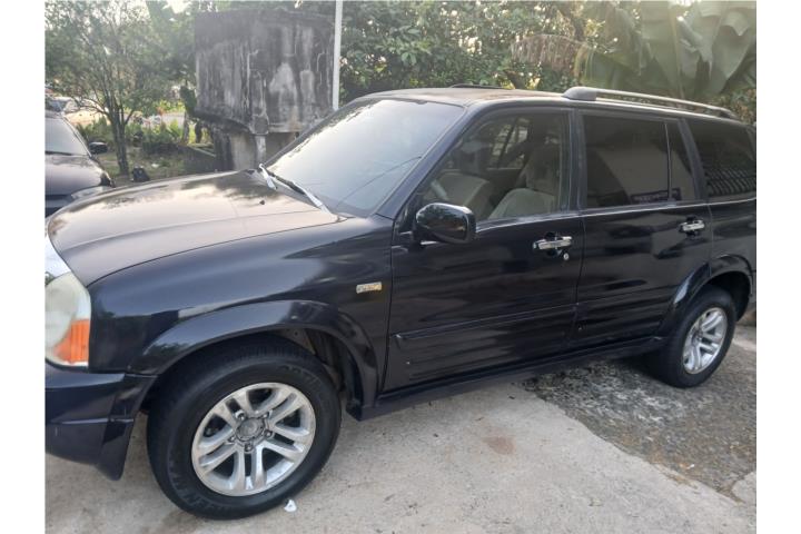 Suzuki xl7 2006 completamente al dia