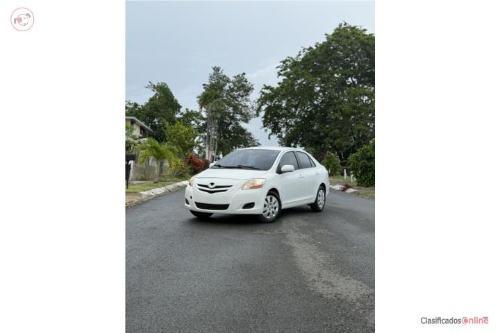 Toyota Yaris 2011-Usado certificado-Financiam