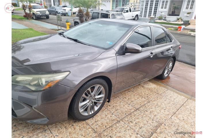 Toyota Camry 2015 XLE $9000.00