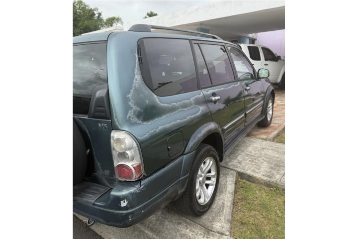Carro Suzuki xl7 2004 7 asientos