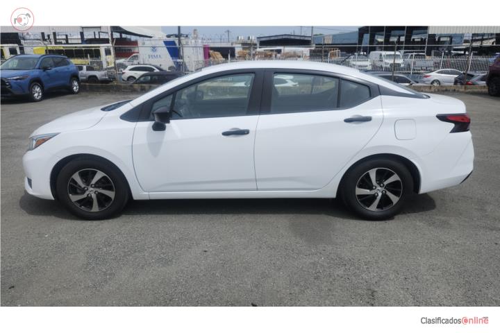 Nissan Versa