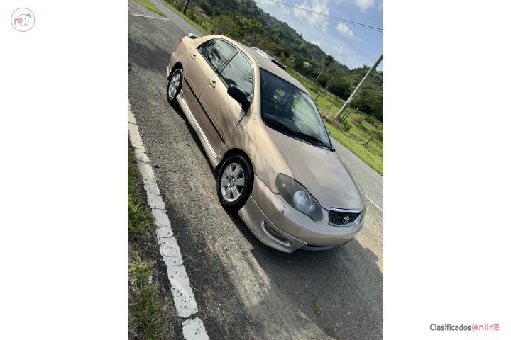 Se vende Toyota Corolla s 2003