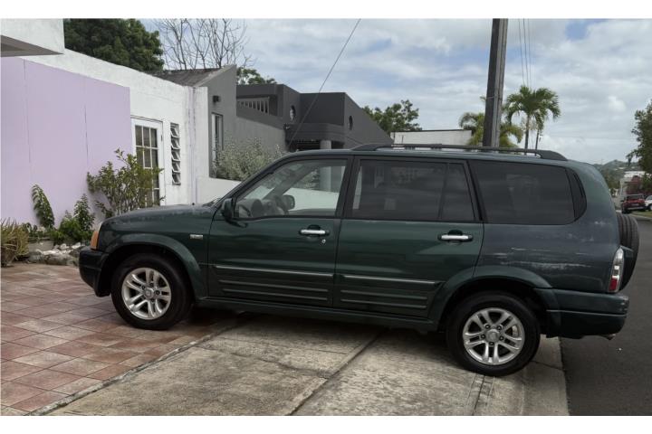 Suzuki xl7 2004 aire acondicionado, buen esta