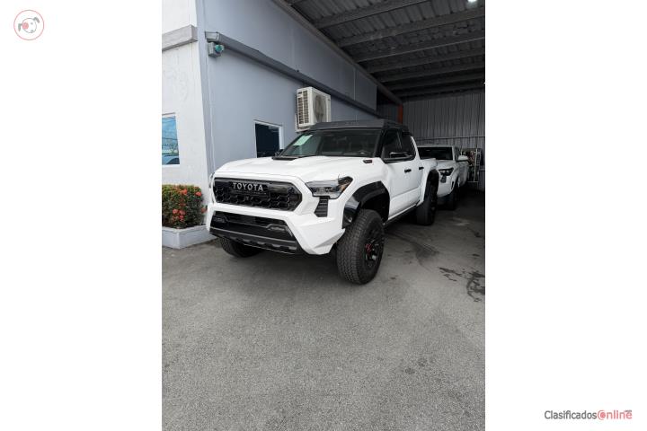 Toyota Tacoma TRD PRO 2024