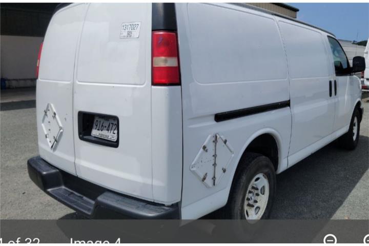 2013 Chevrolet Express Van 2500