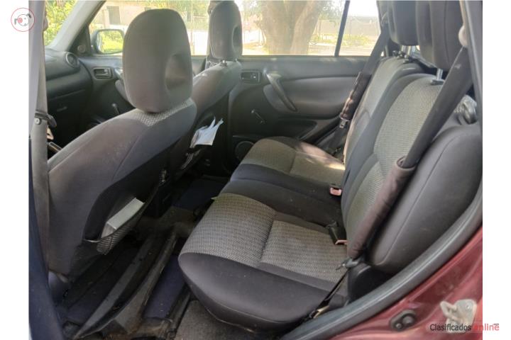 Toyota RAV4  2005  $1500