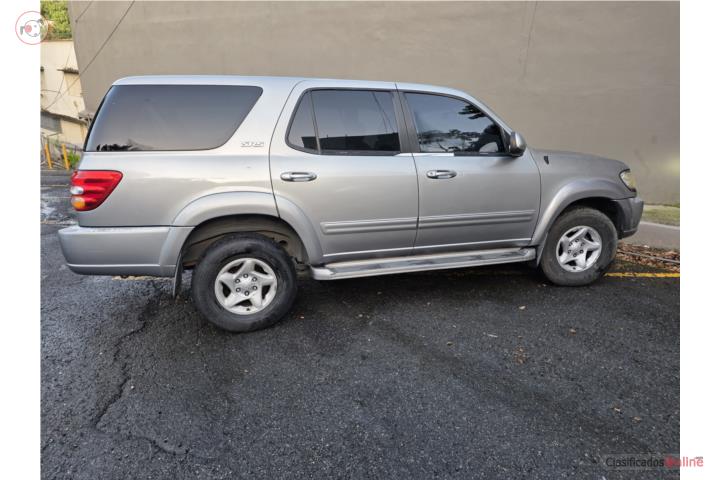 Toyota Sequoia 2002 $3900 excelente estado