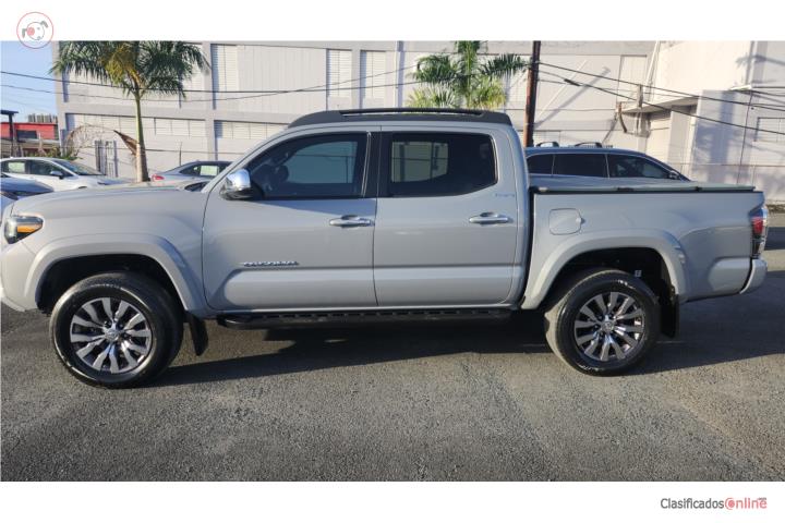 Toyota Tacoma Limited 4 x 4