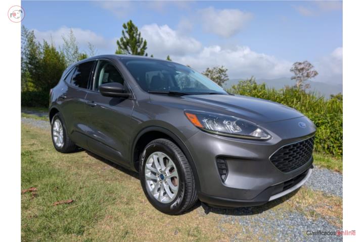 2022 Ford Escape SE $13,900 no debe