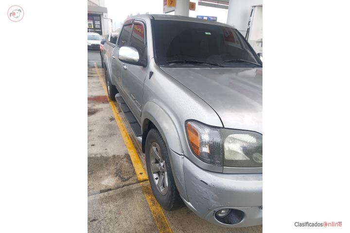 Tundra 4 puertas  SR5