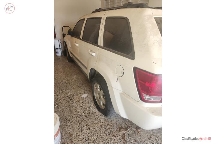 2008 Grand Cherokee Laredo / Para Piezas