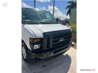 Ford Econoline E-250 2011, Ford Puerto Rico