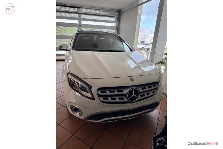 2018 GLA250 Turbo $19,999 OMO
