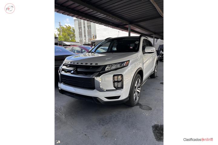 Outlander Sport 2024 Blanca