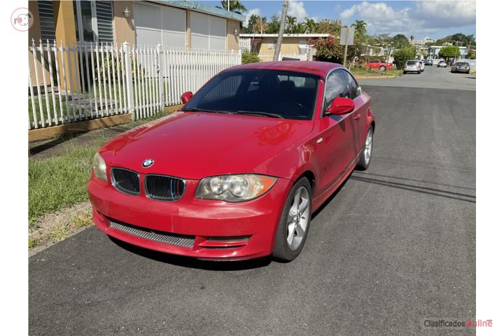 BMW 128i 2011