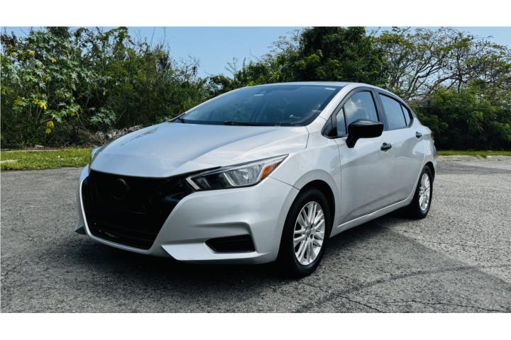 Nissan Versa 2021