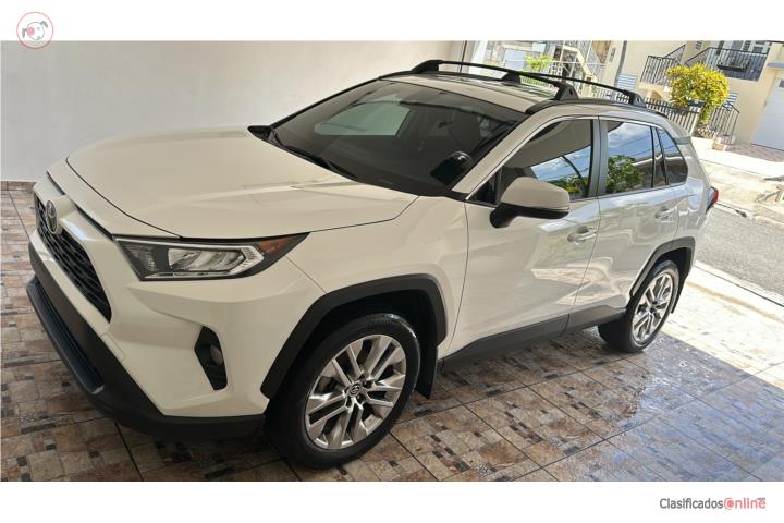 Toyota RAV4 xle Premium 2021