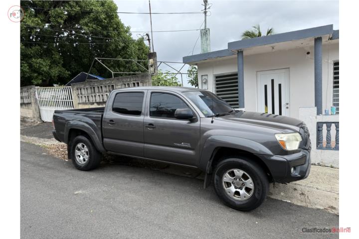 Toyota Tacoma doble cabina