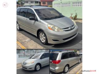 Sienna, Toyota Puerto Rico