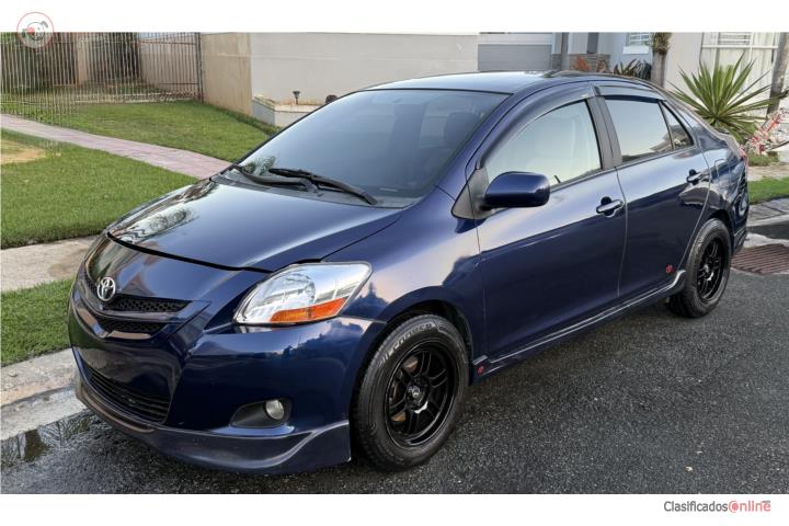 Toyota Yaris 2008 $5,000