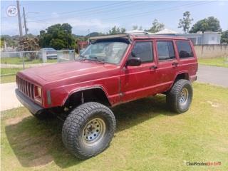 Jeep cherokee, Jeep Puerto Rico