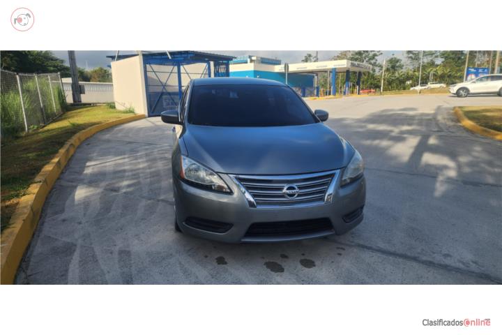 Se vende Nissan Sentra 2014