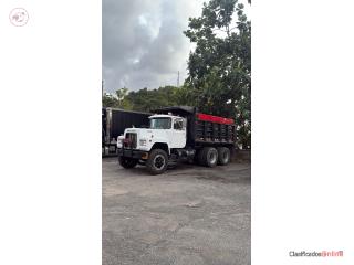 Mack tumba , Mack Puerto Rico