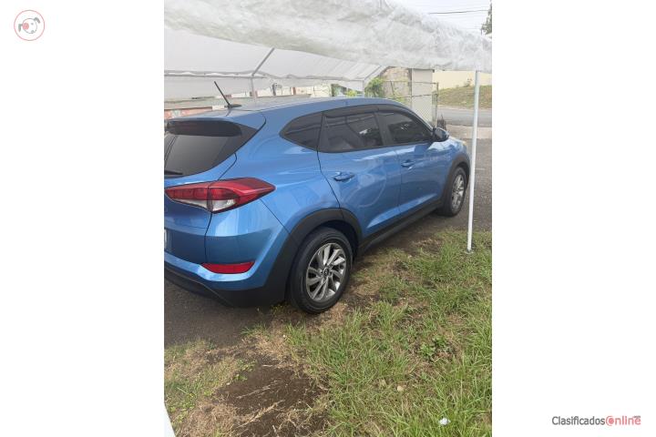 Sv o SC hyunday Tucson 2016 por Toyota venza