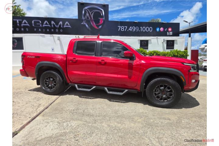 2023 Nissan Frontier Pro-4X 4x4  Rojo  17,3
