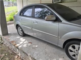 Se vende para piezas(completo)kia rio 2011 au, Kia Puerto Rico
