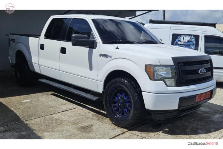 FORD 150 STX - CAJON LARGO - DOBLE CABINA