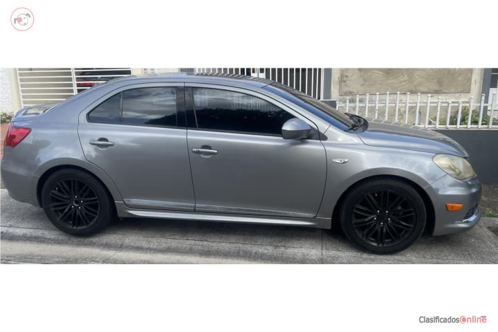 Suzuki Kizashi 2012