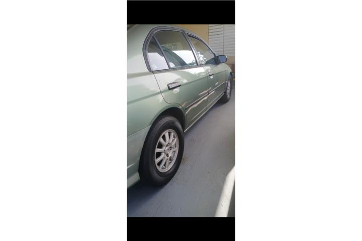 Honda civic año 2004,,aire liquidacion