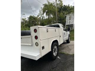 Se vende Ford 250 service body 2015, Ford Puerto Rico